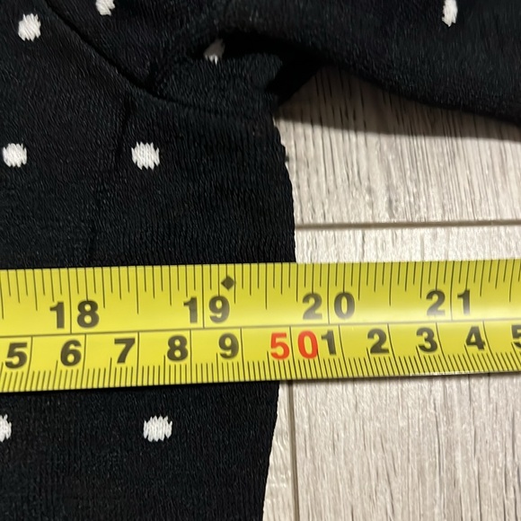 Jones of New York Signature Polka Dot Cardigan - Picture 6 of 9